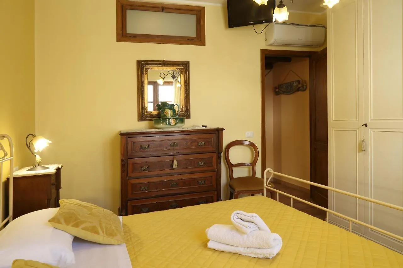 Casa Antico Borgo Cuseni Apartment Taormina 0*,